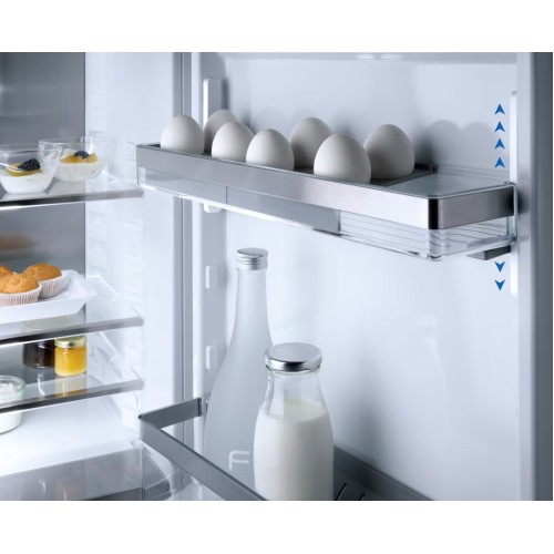 Встраиваемый холодильник Miele KFN 7795 C