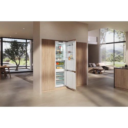 Встраиваемый холодильник Miele KFN 7844 C