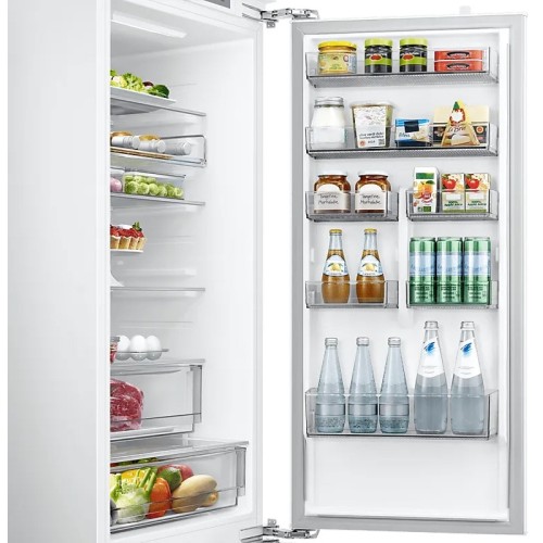 Встраиваемый холодильник Samsung BRB30715EWW/EF