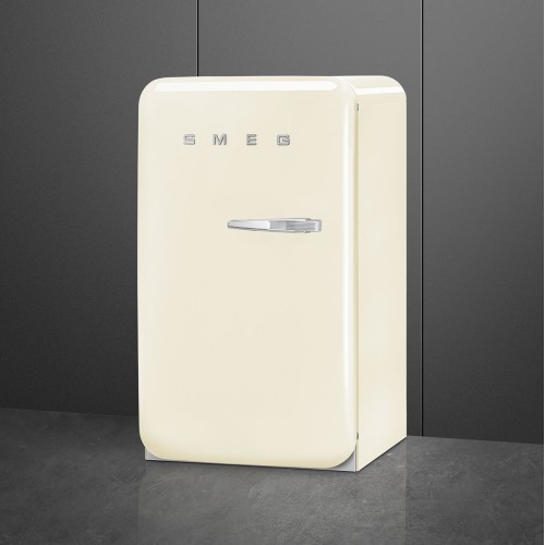 Холодильник Smeg FAB10LCR6