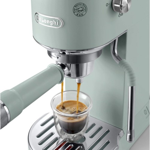 Рожковая кофеварка DeLonghi EC890.GR купить в Москве и Санкт-Петербурге