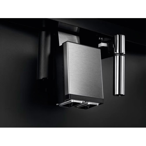 Встраиваемая кофемашина Electrolux KBC85T