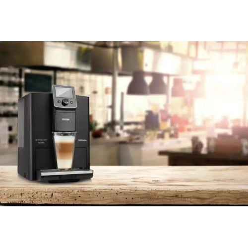 Кофемашина CafeRomatica Nivona NICR 820