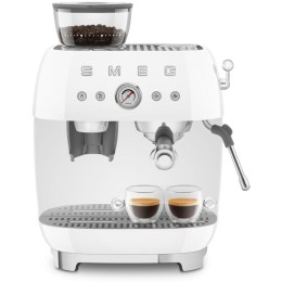 Эспрессо-кофемашина Smeg EGF03WHEU