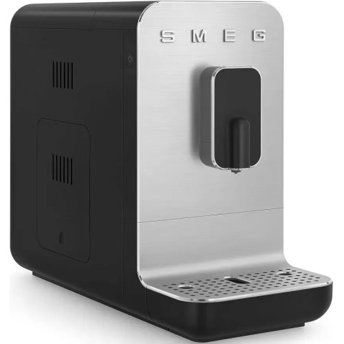 Кофемашина Smeg BCC11BLMEU