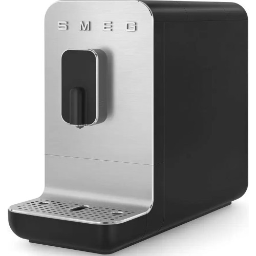 Кофемашина Smeg BCC11BLMEU