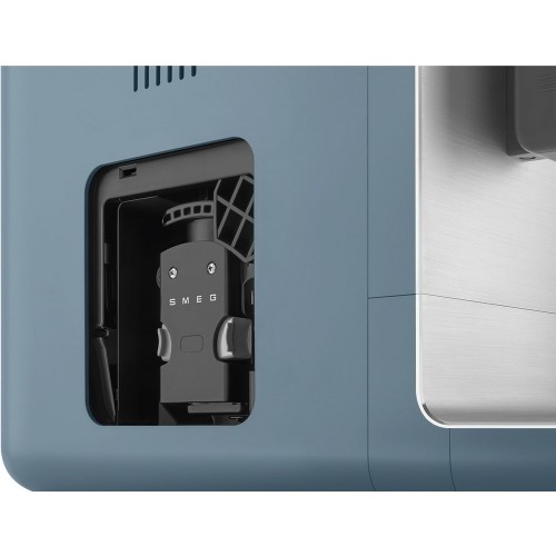 Кофемашина Smeg BCC13SBMEU