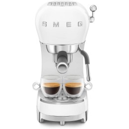 Кофемашина Smeg ECF02WHEU