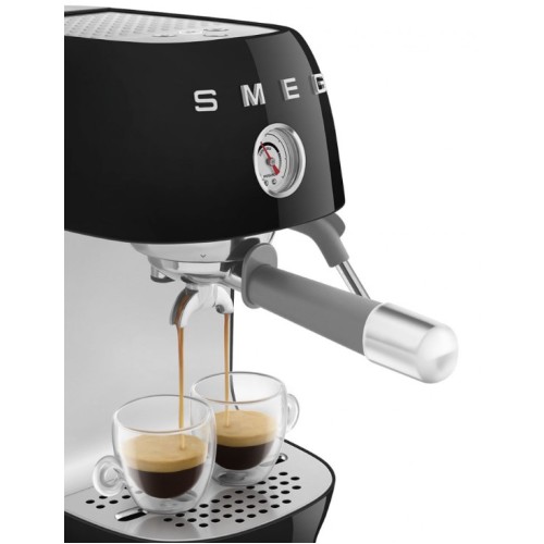 Кофемашина Smeg ECF03BLEU