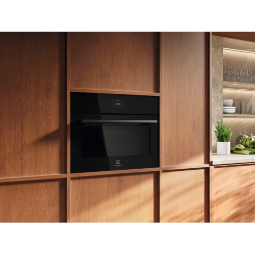 Встраиваемая микроволновая печь Electrolux LVM9E2XZ купить в Москве и Санкт-Петербурге