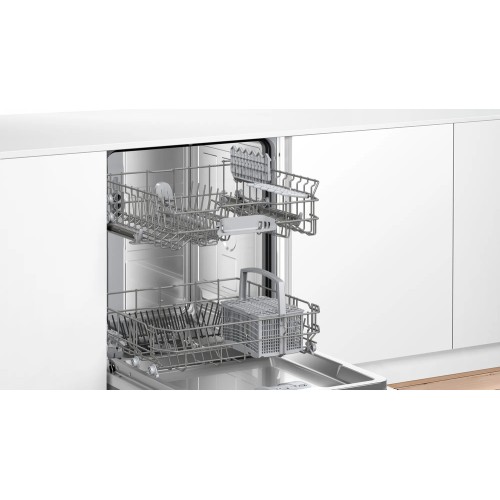 Встраиваемая посудомоечная машина Bosch SMV25CX10Q