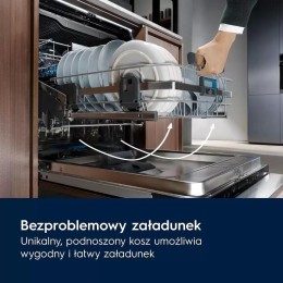 Встраиваемая посудомоечная машина Electrolux EEC767310L