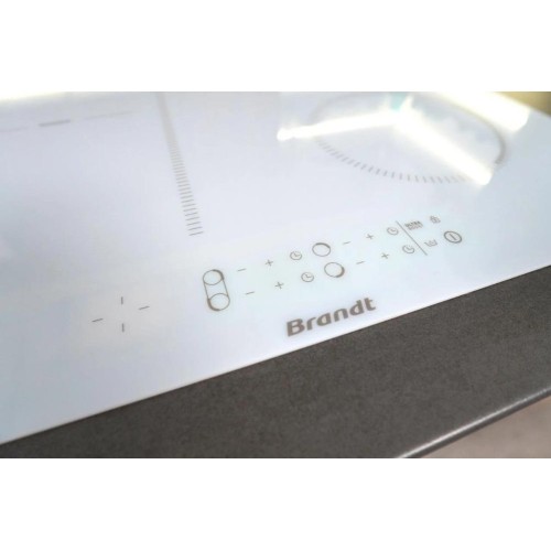 Индукционная варочная панель Brandt BPI164DUW