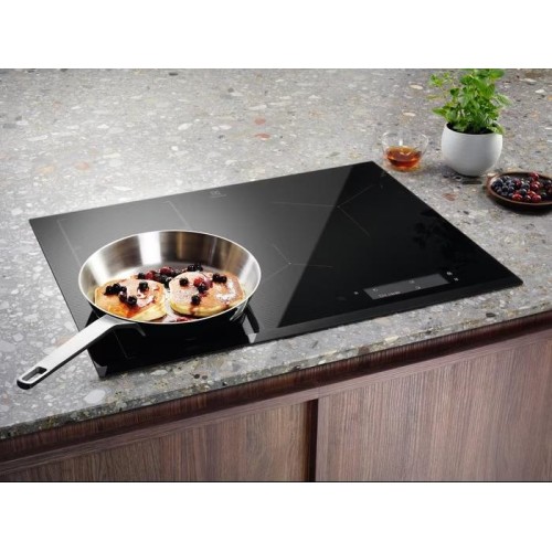 Варочная панель Electrolux EIS7548