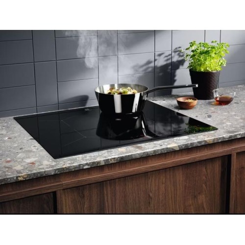 Варочная панель Electrolux EIS 6134