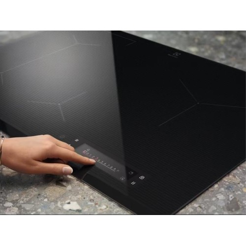 Варочная панель Electrolux EIS 6648