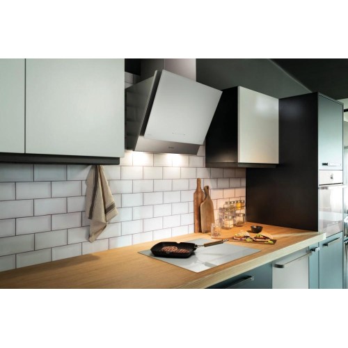 Настенная каминная вытяжка Gorenje WHI6SYW купить в Москве и Санкт-Петербурге