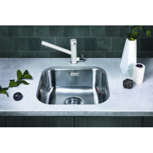 Мойка Omoikiri Omi 44-U/IF Quadro