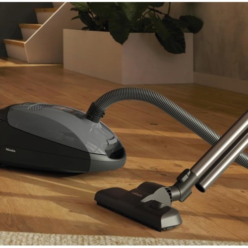 Пылесос Miele Classic C1 SBAF5 Junior PowerLine серый