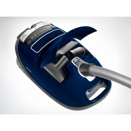 Пылесос Miele SGSF5 Complete C3 Parquet