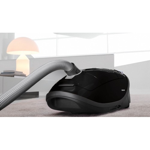 Пылесос Miele SGSF5 Complete C3 Parquet XL PowerLine черный