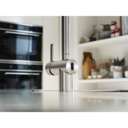 Смеситель Franke Atlas Neo Sensor выдвижной шланг нержавеющая сталь