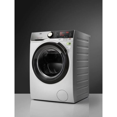 Стирально-сушильная машина AEG L8WBC61S