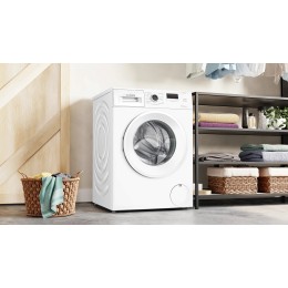 Стиральная машина Bosch WGE03201PL