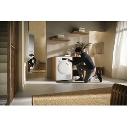 Сушильная машина Miele TWC220WP новая, с витрины