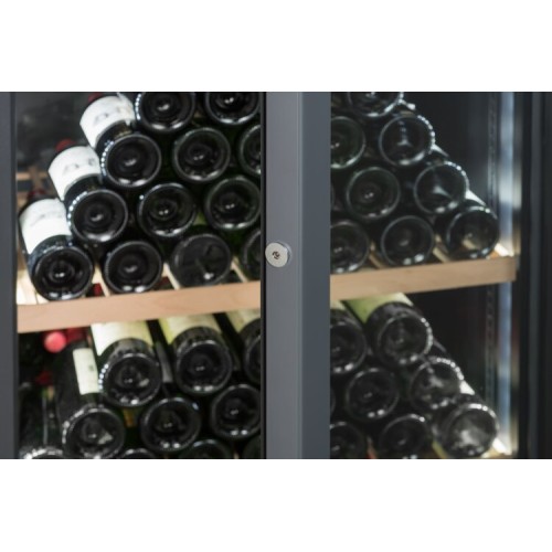 Винный шкаф La Sommeliere VIP330V