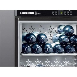 Винный шкаф Liebherr WKb 1812
