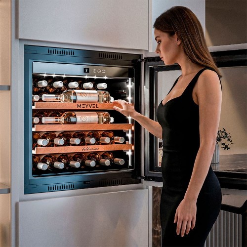Винный шкаф Meyvel MV31PRO-KWB1 купить в Москве и Санкт-Петербурге