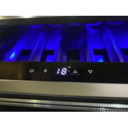 Встраиваемый винный шкаф Pando PVMC 15-5CR
