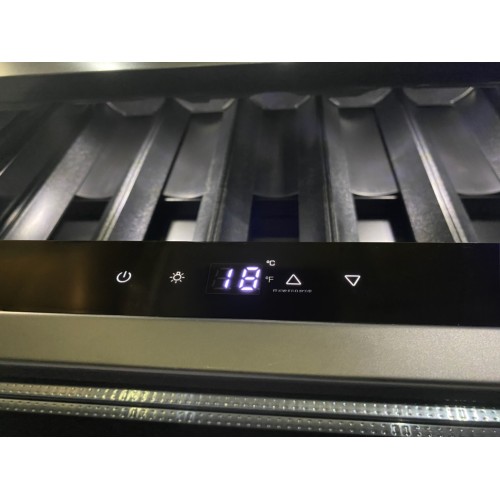 Встраиваемый винный шкаф Pando PVMC 15-5CR